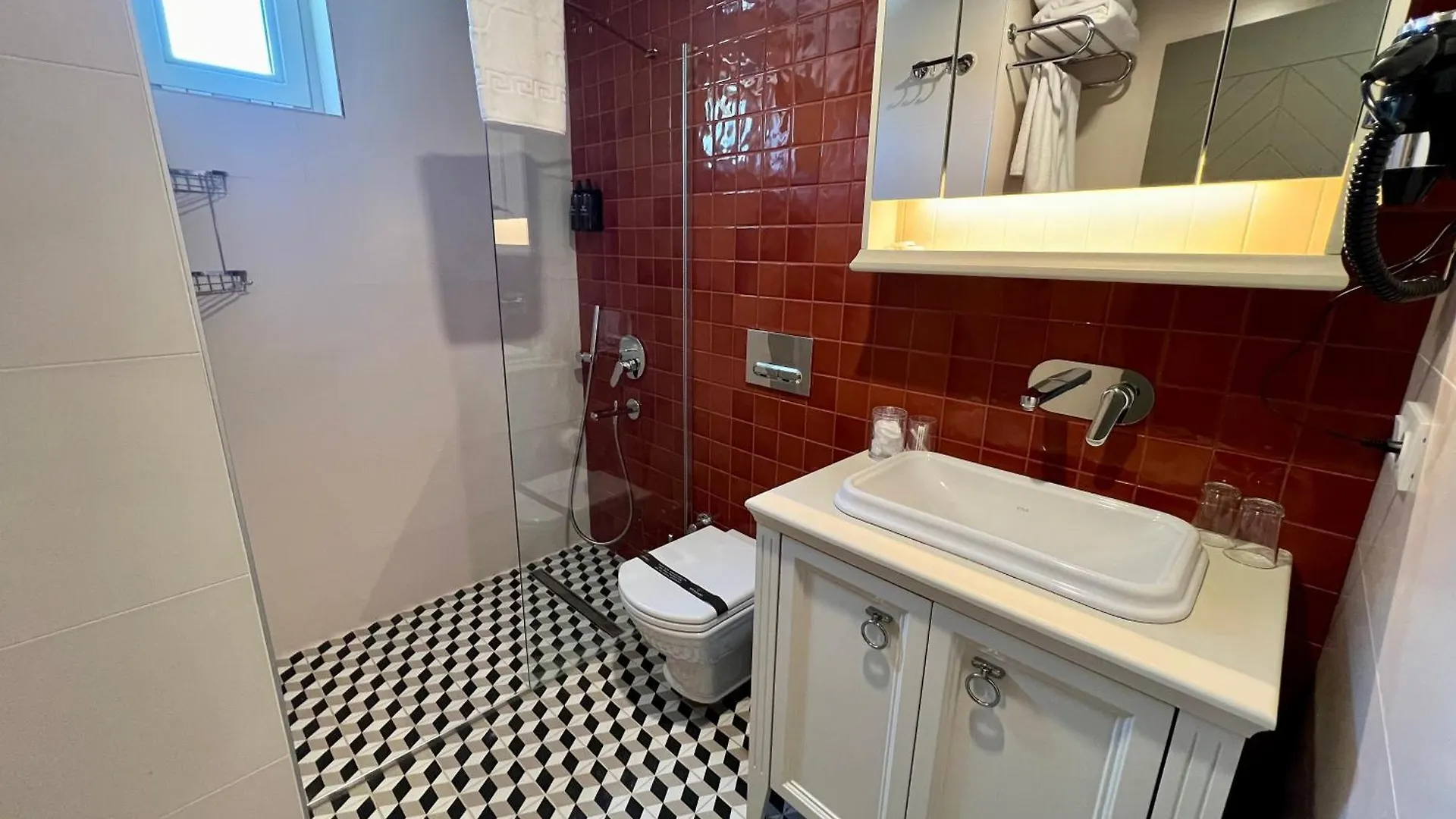 Weingart Suites Hotel Стамбул